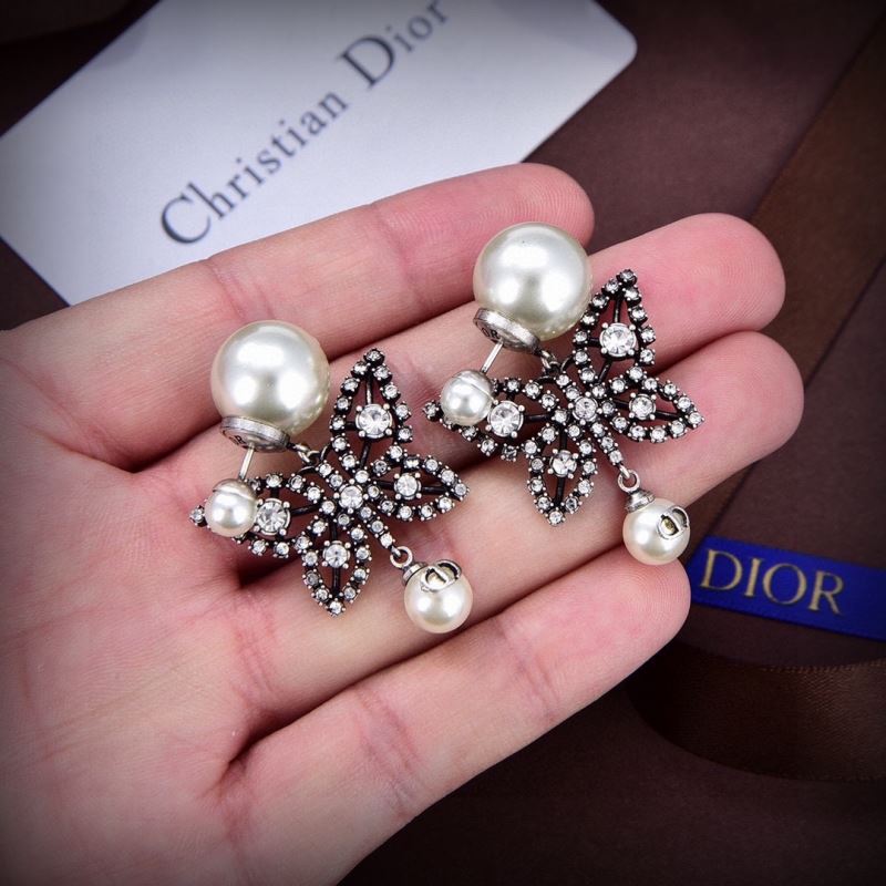 chr1st1an D10r earrings